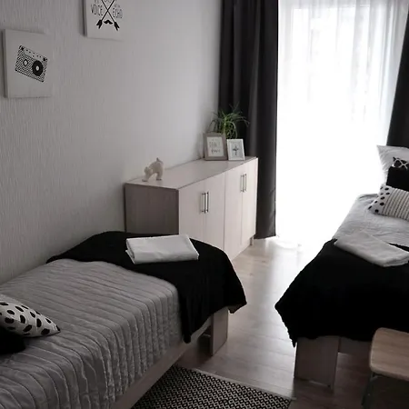 Q Apart Gold-Trzy Pokoje, Manufaktura, Garaz Gratis, Tv Max, Fv, Gwarancja Zadowolenia Lodz  Exterior photo