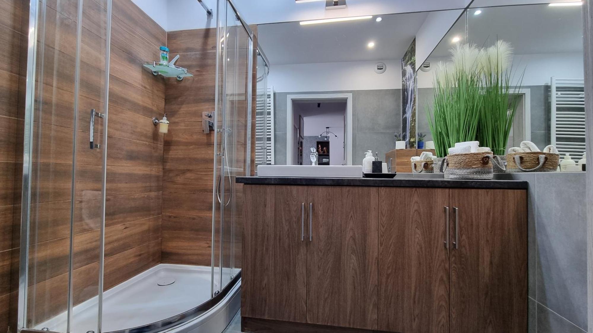 Q Gold - 3 Pokoje, Garaż, Klimatyzacja, Netflix Apartament Łódź
