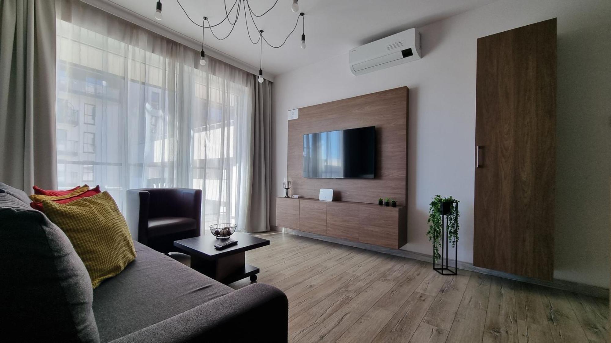 Apartment Q Gold-trzy Pokoje, Manufaktura, Garaz Gratis, Tv Max, Fv, Gwarancja Zadowolenia Lodz (Lodz)